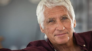 hombre maduro eyaculación retardada